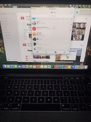 Apple MacBook (13") 2019 Intel с клавиатурой Magic Keyboard и