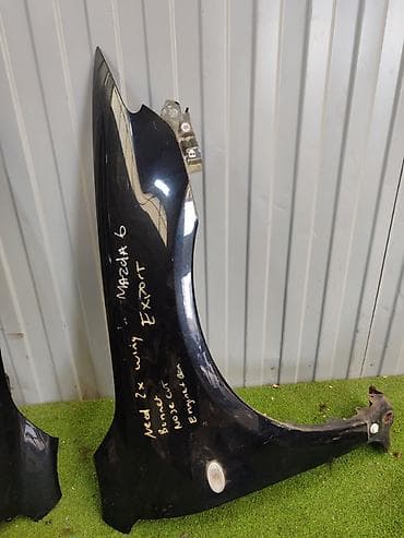 mazda cx 7: Крыло Заднее правое Mazda, 2006 г., Б/у, Оригинал — 1