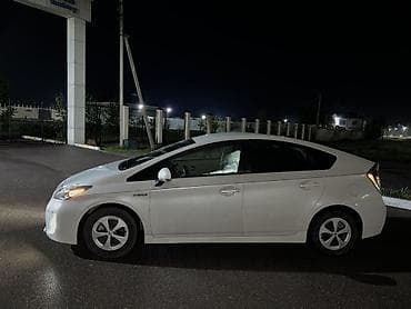 авто гибрид цена: Toyota Prius: 2015 г., 1.8 л, Вариатор, Гибрид, Хэтчбэк — 4