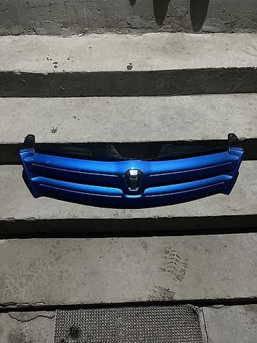 Решетка радиатора Toyota 2004 г., Б/у, Оригинал