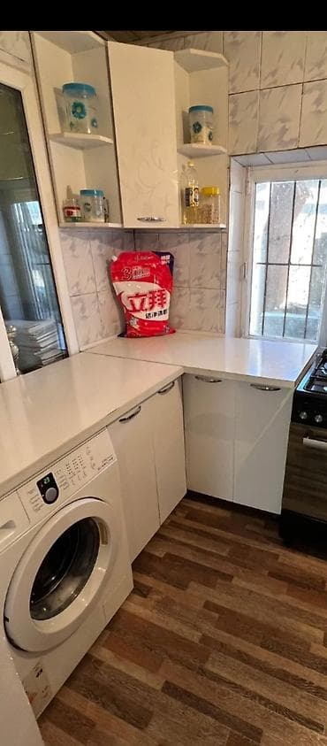 Үйдү ижарага алам: 60 м², 3 бөлмө, Забор, тосулган — 1