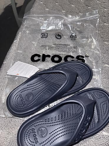 Босоножки, сандалии, шлепанцы: Мужские сандалии, 37, Crocs, Новый, цвет - Синий — 2