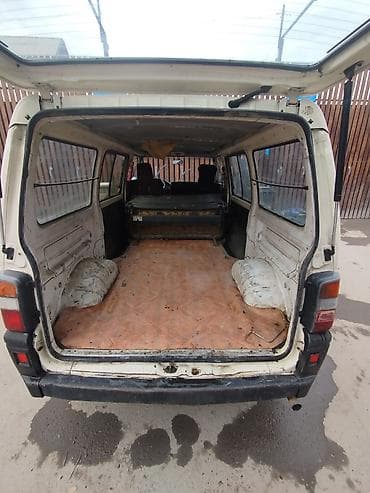 мицубиси джуниор: Mitsubishi L300: 1991 г., Бус — 1