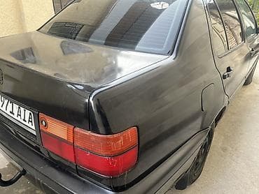 аренда авто с последующим выкупом в бишкеке: Volkswagen Vento: 1993 г., Седан — 6