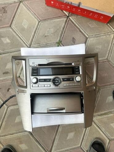 GPS трекеры: Магнитола от Субару 2011. оригинал родной — 1