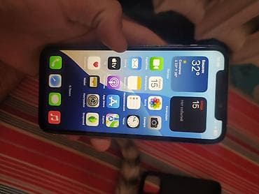 rog ally: IPhone 11 Pro (5.8"), Нюанс камера тресеться фейса нет и крышка — 2