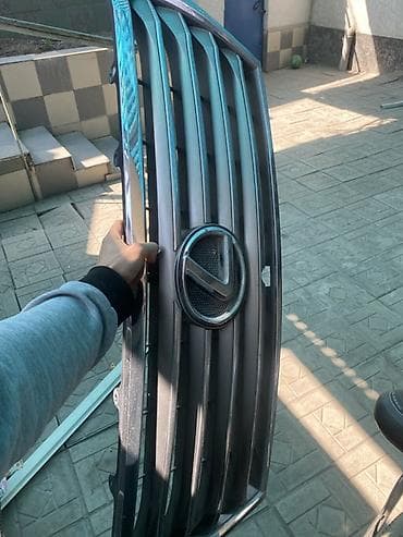 Решетка радиатора Lexus Оригинал