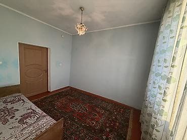 Кыймылсыз мүлк: Дом с участком и въездом для автомобиля. 5 жилых комнат. Баня — 10