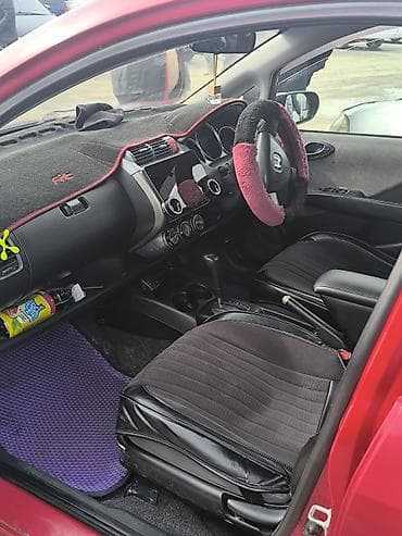 хонда гетис: Honda Fit: 2002 г., 1.3 л, Автомат, Бензин, Хэтчбэк — 4