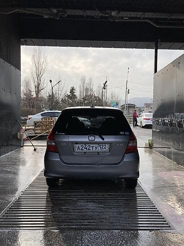 хонда фит 2 поколение: Honda Fit: 2003 г., Хэтчбэк — 4