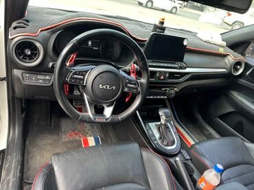 авто спорт: Kia Cerato: 2019 г., 1.6 л, Автомат, Бензин, Хетчбек — 2