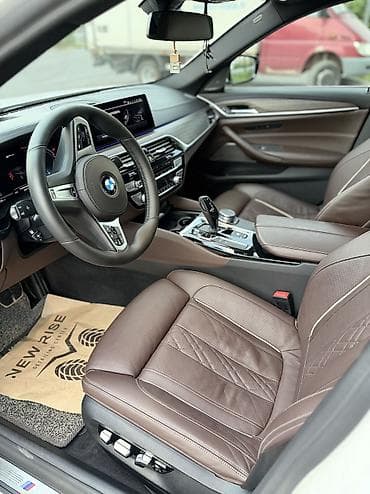 муравей донголок: BMW 5 series: 2020 г., 2 л, Автомат, Гибрид, Седан — 8