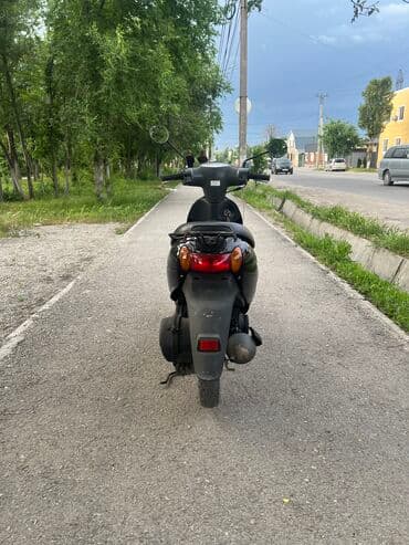 купить трехколесный электроскутер бу: Тип скутера Suzuki, 50 куб. см, Бензин, Б/у, В рассрочку — 3