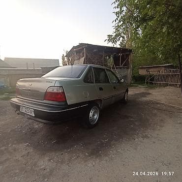 электромобиль w6: Daewoo Nexia: 2005 г., 1.6 л, Механика, Седан — 3