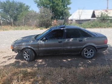 Унаа: Audi 80: 1993 г., 2 л, Кол менен иштөөчү, Седан — 3