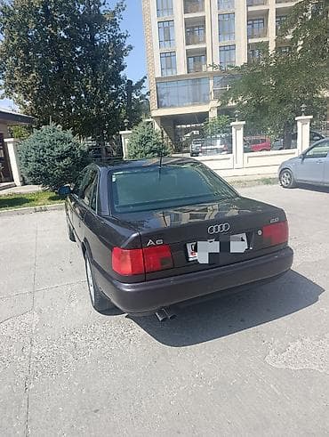 Продажа авто: Audi A6: 1995 г., 2.6 л, Механика, Бензин, Седан — 3