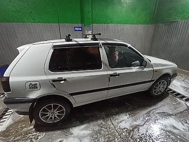 chevrolet lachetti: Volkswagen Golf: 1992 г., 1.8 л, Механика, Бензин, Седан — 4