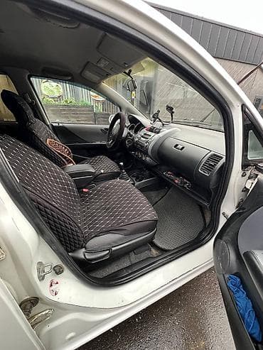 kia porter: Honda Jazz: 2002 г., Хэтчбэк — 5