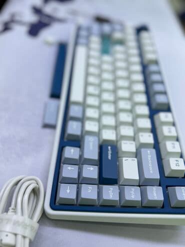 клавиатура мембранная: Клавиатура, Механическая, Bluetooth, Проводное подключение, Размер: 75% — 7