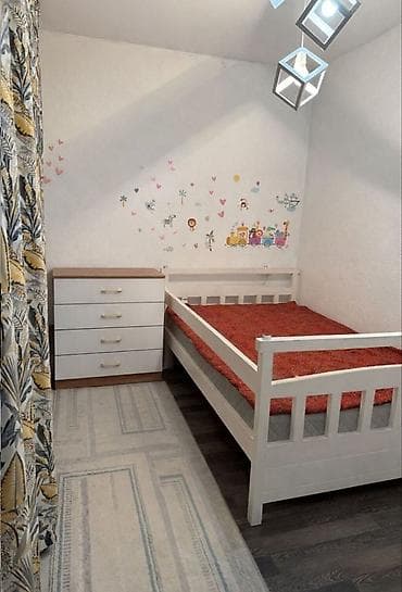 red centr: 3 комнаты, 52 м², Индивидуалка, 1 этаж — 5
