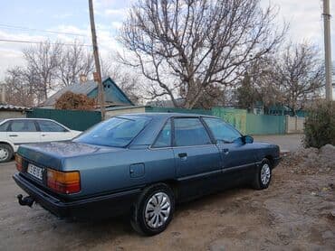 обмен на погрузчик: Audi 100: 1989 г., 2 л, Дизель, Седан — 1