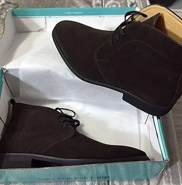 классические мужские ботинки: Мужские замшевые ботинки-чилси/дезерты в классическом стиле.

Новый — 4