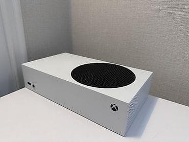 Xbox Series S (белая) — компактная цифровая консоль нового поколения at lalafo.kg Xbox Series S (белая) — компактная цифровая консоль нового поколения