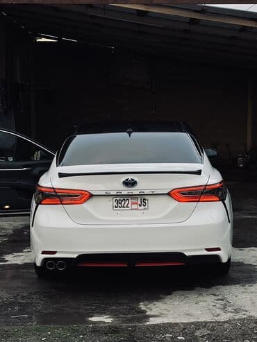 машина россия: Toyota Camry: 2018 г., 2.5 л, Автоматические, Гибрид, Седан — 2