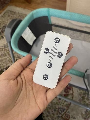 кровать кочалка: Детская колыбель-качалка с электронным укачиванием - Управление: пульт — 3