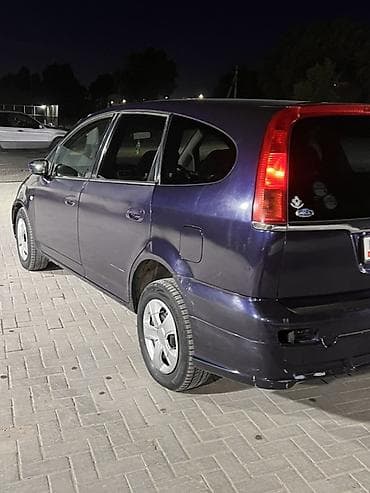 gak aion s: Honda Stream: 2002 г., 2 л, Автомат, Бензин, Универсал — 7