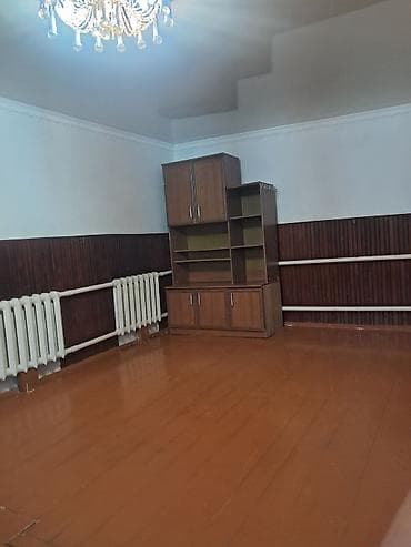 Батирлер: Сдаётся 1к в частном доме с подселением девушкам. 18м².Теплая вода — 5