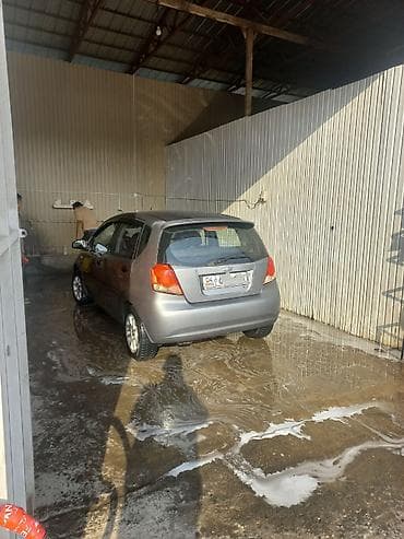 маленькие дешевые машины: Chevrolet Aveo: 2006 г., 1.2 л, Механика, Бензин, Хэтчбэк — 4