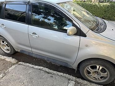 айго aygo: Toyota Ist: 2003 г., 1.5 л, Автомат, Бензин, Хэтчбэк — 4