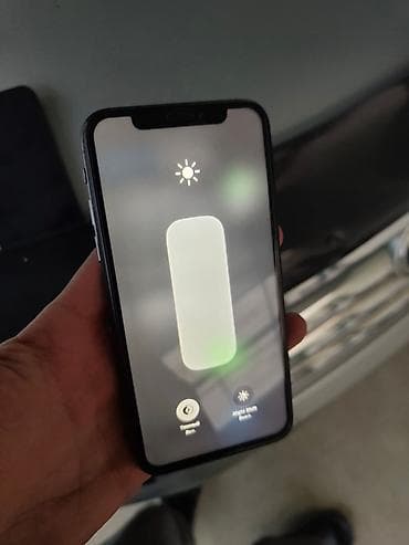 цифровые фото камеры: IPhone X, Новый, 256 ГБ, Черный, Кабель, 100 % — 1