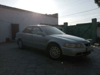 купить авто в кредит без первоначального взноса: Honda Accord: 2001 г., 1.8 л, Автомат, Бензин, Седан — 2
