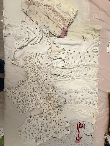 новорожденный одежда: Комплект, Б/у — 2