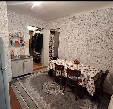 24: 1 комната, 30 м², 2 этаж — 4