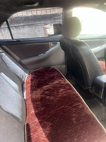 Транспорт: Toyota Corolla: 2000 г., Автомат, Бензин, Седан — 4