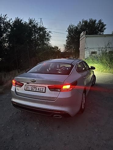 черная kia: Kia K5: 2017 г., 2 л, Автомат, Газ, Седан — 5