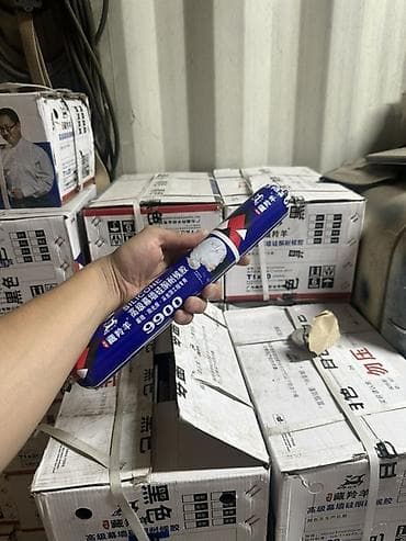used bed: Силиконовый герметик Zang Ling Yang (Sealant Silicone) — — 1