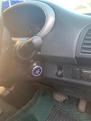 титан диски камри: Nissan March: 2003 г., 1.4 л, Автомат, Бензин, Хэтчбэк — 5
