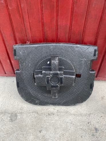 купить чехлы на авто бу: Накладка на бампер Задний Toyota, Б/у, Оригинал — 4