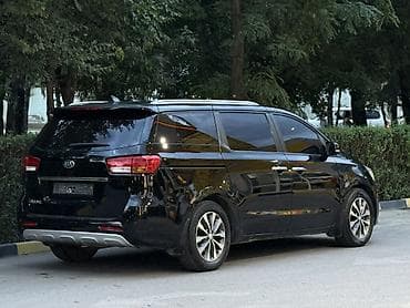 sprinter 516: Kia Carnival: 2017 г., 2.2 л, Автомат, Дизель, Минивэн — 4
