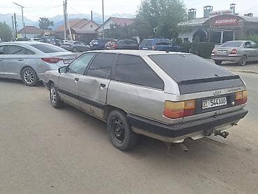 Audi: Audi 100: 1988 г., 1.8 л, Механика, Бензин, Универсал — 3