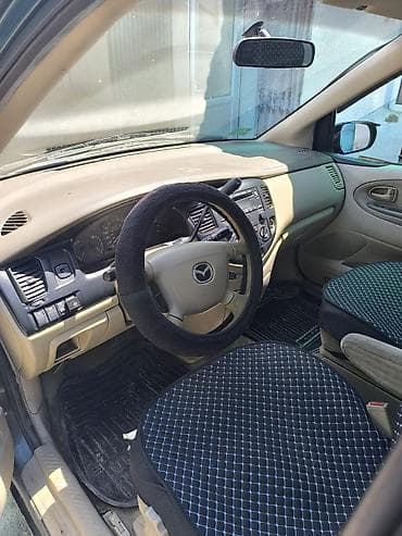 old man: Mazda MPV: 2002 г., 3 л, Автомат, Газ, Минивэн — 5