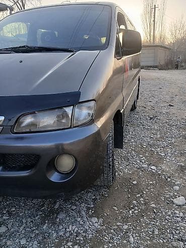 водная техника: Hyundai Starex: 1998 г., 2.6 л, Механика, Дизель, Минивэн — 2