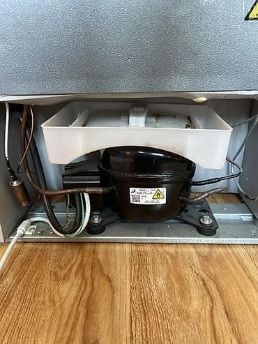deepcool da700: Холодильник AUCMA BCD-95G, двухкамерный, компактный (мини). Основные — 5