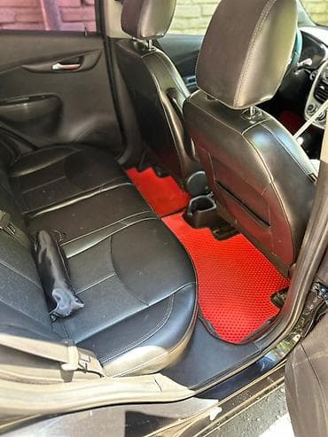 люк 124: Chevrolet Spark: 2018 г., Автомат, Бензин, Хэтчбэк — 7
