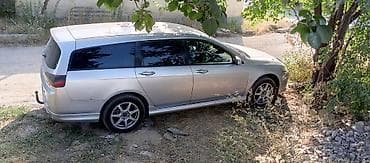 d 110: Honda Accord: 2003 г., 2.4 л, Механика, Бензин, Универсал — 3