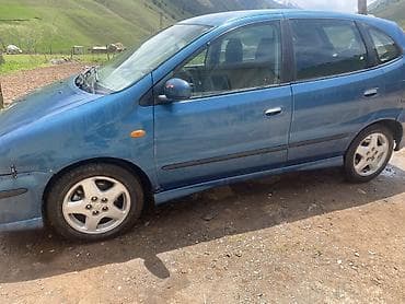 аудио усилитель: Nissan Tino: 2002 г., 2.2 л, Механика, Дизель, Минивэн — 3